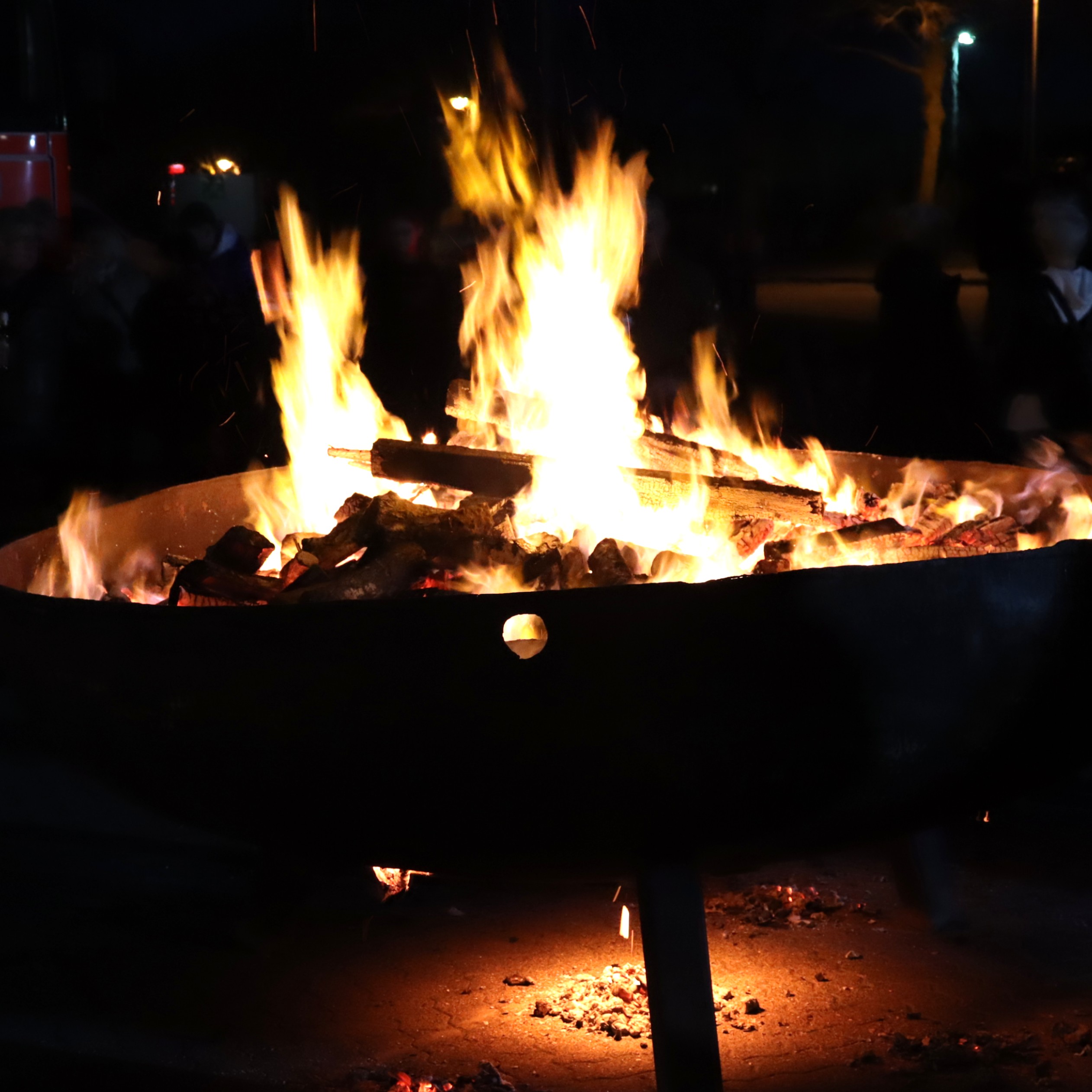 Osterfeuer bei der FFW Klütz
